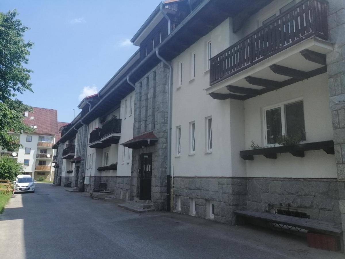 Apartman Akodoma Tatranska Lomnica Luaran gambar